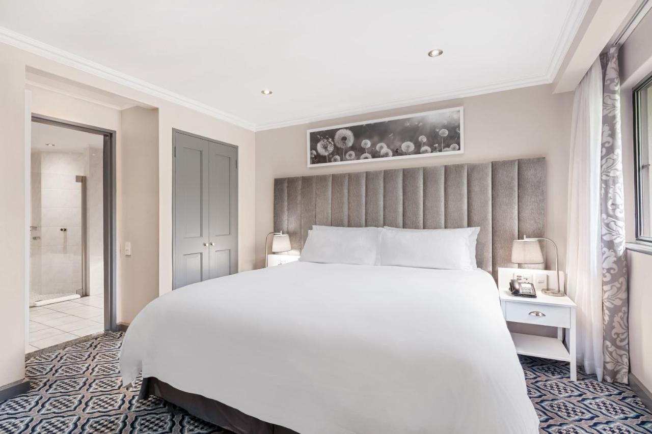 Protea Hotel By Marriott Johannesburg Balalaika Sandton Eksteriør bilde
